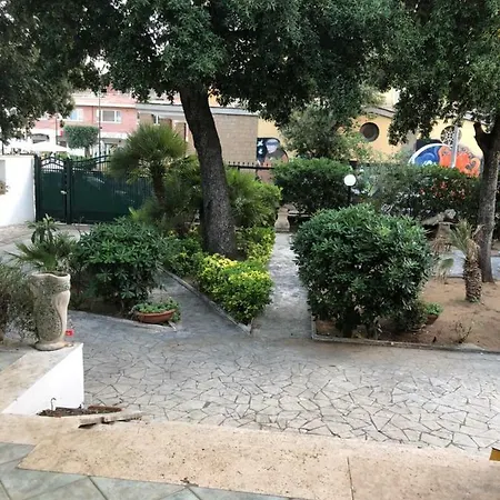 Lavinio Mare